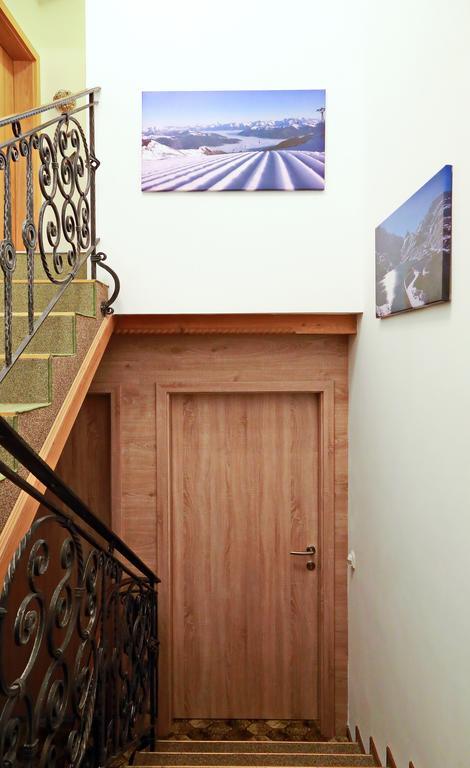 Haus Hoellerer Uttendorf Esterno foto