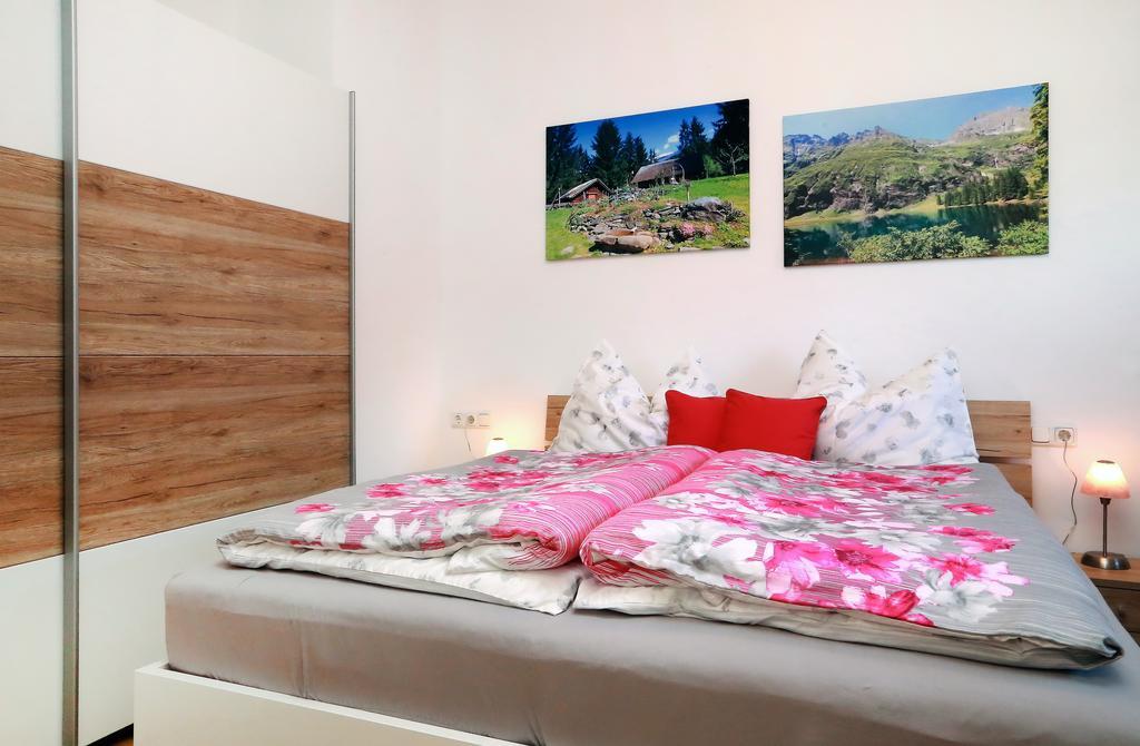 Haus Hoellerer Uttendorf Esterno foto